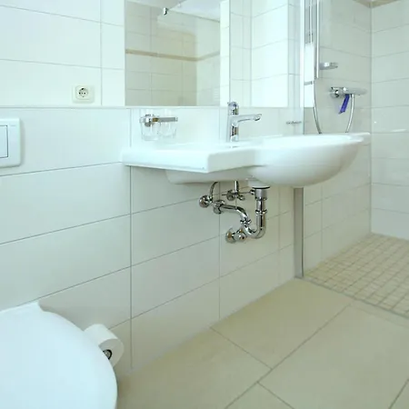 In Plau Am See, Cleaning Included Apartment *